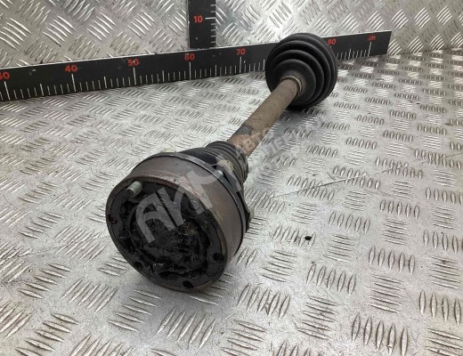 Полуось передняя левая (приводной вал, ШРУС) Volkswagen Touran I (1T) 2003-2006  Volkswagen Touran Touran I (1T) 2003-2006