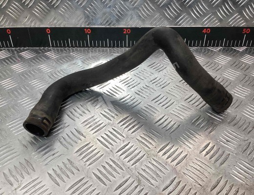 Патрубок радиатора Volkswagen Passat B6 (3C) 2005-2010  Volkswagen Passat Passat B6 (3C) 2005-2010