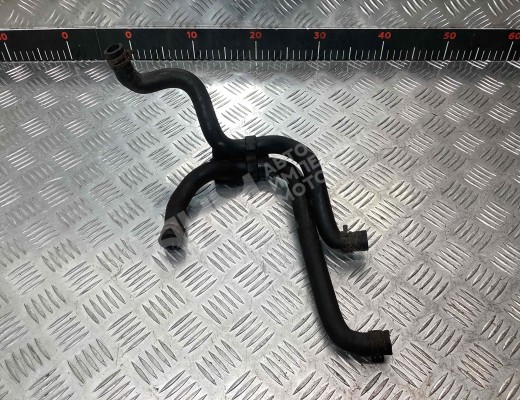 Патрубок радиатора Volkswagen Passat B6 (3C) 2005-2010  Volkswagen Passat Passat B6 (3C) 2005-2010