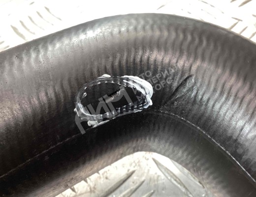 Патрубок интеркулера Mercedes C (W203) 2000-2004  Mercedes C C (W203) 2000-2004