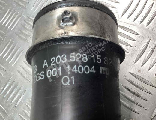 Патрубок интеркулера Mercedes C (W203) 2000-2004  Mercedes C C (W203) 2000-2004
