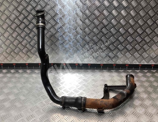 Патрубок интеркулера Ford Mondeo III 2003-2007 рестайлинг  Ford Mondeo Mondeo III 2003-2007 рестайлинг