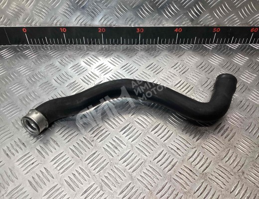 Патрубок интеркулера Mercedes C (W203) 2000-2004  Mercedes C C (W203) 2000-2004
