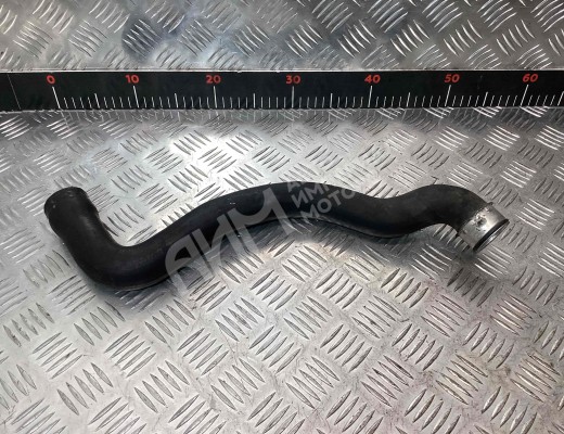Патрубок интеркулера Mercedes C (W203) 2000-2004  Mercedes C C (W203) 2000-2004