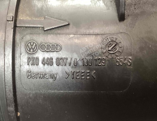 Патрубок интеркулера Volkswagen Golf IV (1J) 1997-2004  Volkswagen Golf Golf IV (1J) 1997-2004
