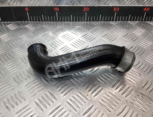 Патрубок интеркулера Volkswagen Golf IV (1J) 1997-2004  Volkswagen Golf Golf IV (1J) 1997-2004