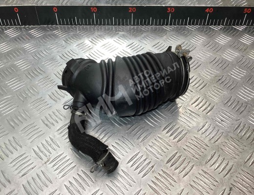 Патрубок воздушного фильтра Toyota Avensis III (T270) 2008-2015  Toyota Avensis Avensis III (T270) 2008-2015