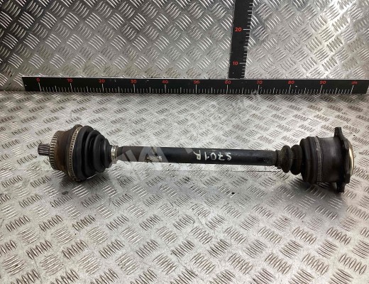 Полуось передняя правая (приводной вал, ШРУС) Audi A4 B5 (8D) 1999-2001 рестайлинг  Audi A4 A4 B5 (8D) 1999-2001 рестайлинг