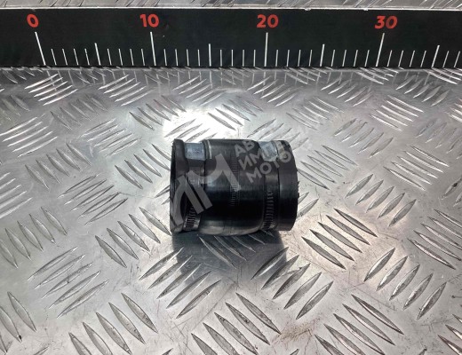 Патрубок интеркулера Peugeot 307 (3A/3H) 2001-2005  Peugeot 307 307 (3A/3H) 2001-2005