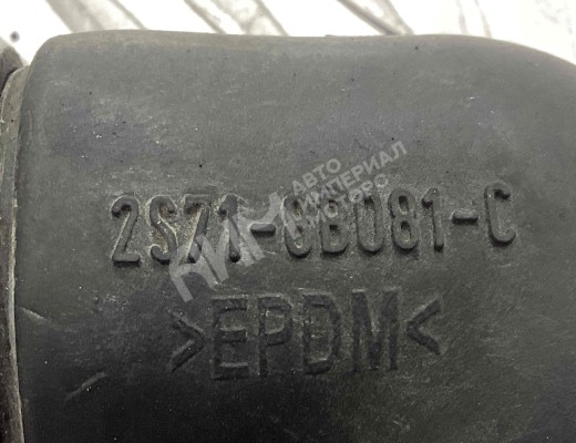 Патрубок радиатора Ford Mondeo III 2003-2007 рестайлинг  Ford Mondeo Mondeo III 2003-2007 рестайлинг