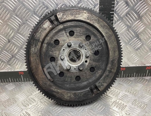 Маховик Opel Zafira B 2005-2008  Opel Zafira Zafira B 2005-2008