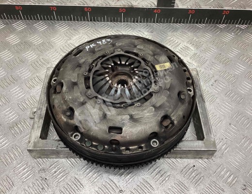 Маховик Opel Zafira B 2005-2008  Opel Zafira Zafira B 2005-2008