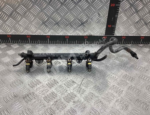 Топливная рампа Seat Ibiza III (6L) 2002-2008  Seat Ibiza Ibiza III (6L) 2002-2008