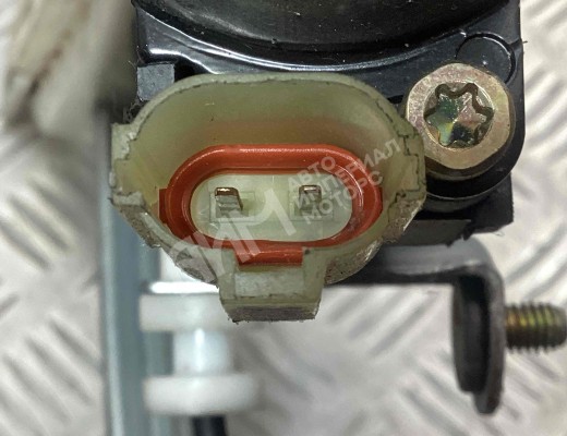 Стеклоподъемник задний левый Hyundai Sonata IV (EF) 2001-2004 рестайлинг  Hyundai Sonata Sonata IV (EF) 2001-2004 рестайлинг