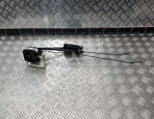 Замок двери задней левой Hyundai Sonata IV (EF) 2001-2004 рестайлинг  Hyundai Sonata Sonata IV (EF) 2001-2004 рестайлинг