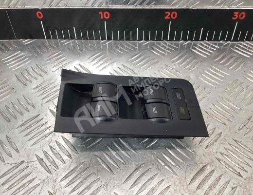 Блок управления стеклоподъемниками Audi A6 C5 (4B) 1997-2001  Audi A6 A6 C5 (4B) 1997-2001