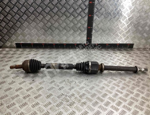 Полуось передняя правая (приводной вал, ШРУС) Renault Scenic II (JM) 2003-2006  Renault Scenic Scenic II (JM) 2003-2006