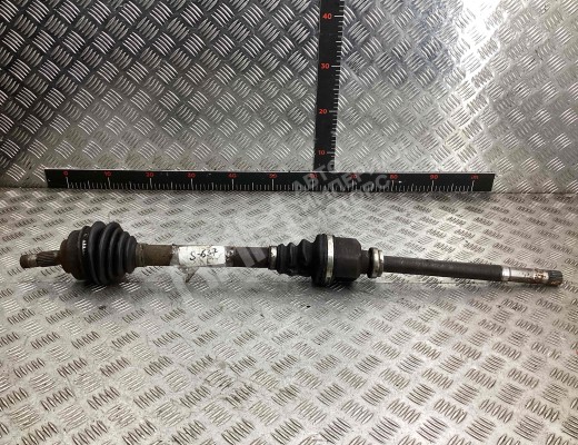 Полуось передняя правая (приводной вал, ШРУС) Peugeot 308 (T7) 2007-2015  Peugeot 308 308 (T7) 2007-2015