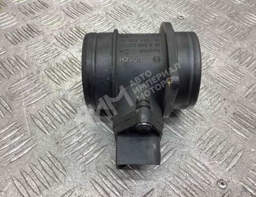 Расходомер воздуха Volkswagen Golf IV (1J) 1997-2004  Volkswagen Golf Golf IV (1J) 1997-2004