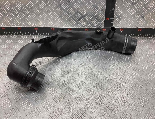 Патрубок интеркулера Volkswagen Golf IV (1J) 1997-2004  Volkswagen Golf Golf IV (1J) 1997-2004