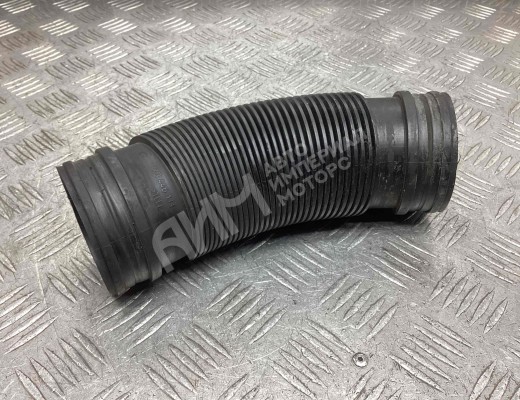 Патрубок воздушного фильтра Volkswagen Golf IV (1J) 1997-2004  Volkswagen Golf Golf IV (1J) 1997-2004