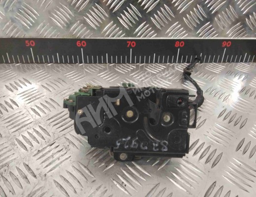 Замок двери передней левой Volkswagen Passat B5+ (3B) 2000-2005 рестайлинг  Volkswagen Passat Passat B5+ (3B) 2000-2005 рестайлинг