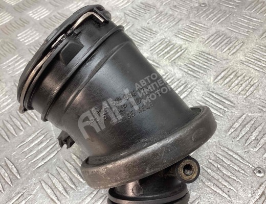Патрубок турбины Mercedes C (W203) 2000-2004  Mercedes C C (W203) 2000-2004