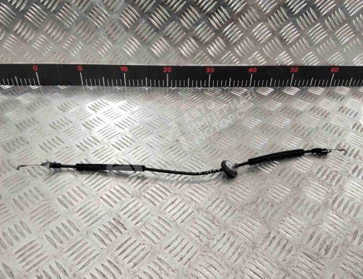 Трос двери передней Volkswagen Passat B5+ (3B) 2000-2005 рестайлинг  Volkswagen Passat Passat B5+ (3B) 2000-2005 рестайлинг