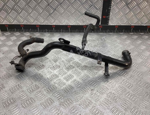 Трубка охлаждающей жидкости металлическая Volkswagen Passat B5 (3B) 1996-2000  Volkswagen Passat Passat B5 (3B) 1996-2000