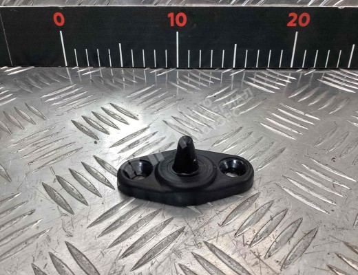 Ответная часть (скоба) замка двери Volkswagen Caddy III (2K) 2004-2010  Volkswagen Caddy Caddy III (2K) 2004-2010