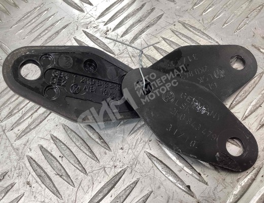 Ответная часть (скоба) замка двери Volkswagen Caddy III (2K) 2004-2010  Volkswagen Caddy Caddy III (2K) 2004-2010