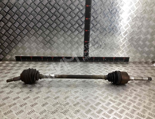 Полуось передняя правая (приводной вал, ШРУС) Chrysler Voyager IV (RG) 2001-2008  Chrysler Voyager Voyager IV (RG) 2001-2008