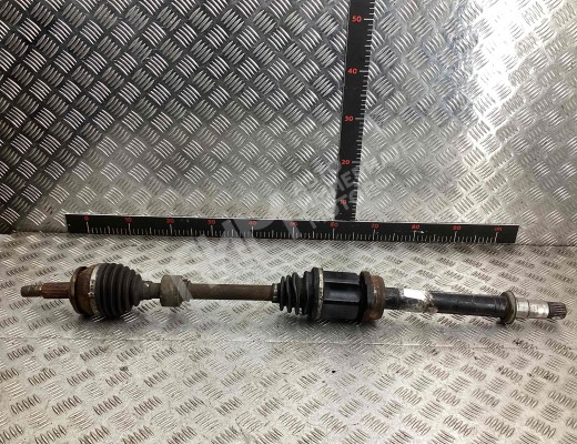 Полуось передняя правая (приводной вал, ШРУС) Toyota Avensis III (T270) 2008-2015  Toyota Avensis Avensis III (T270) 2008-2015