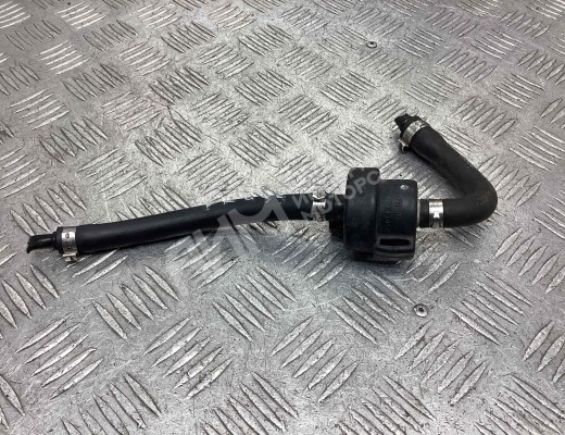 Клапан вентиляции топливного бака Volkswagen Passat B5 (3B) 1996-2000  Volkswagen Passat Passat B5 (3B) 1996-2000