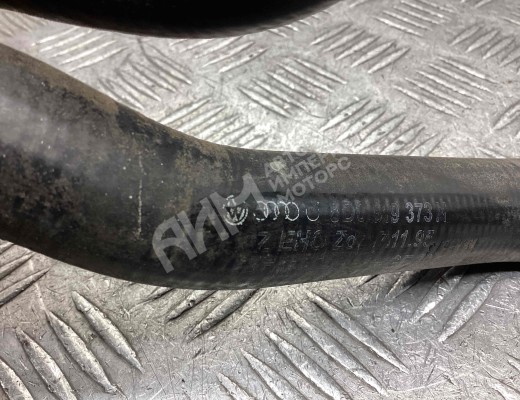 Патрубок отопителя (печки) Volkswagen Passat B5 (3B) 1996-2000  Volkswagen Passat Passat B5 (3B) 1996-2000