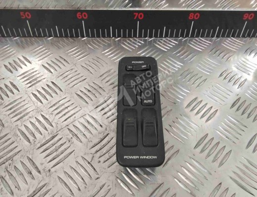 Блок управления стеклоподъемниками Mazda 323F I (BG) 1989-1994  Mazda 323F 323F I (BG) 1989-1994