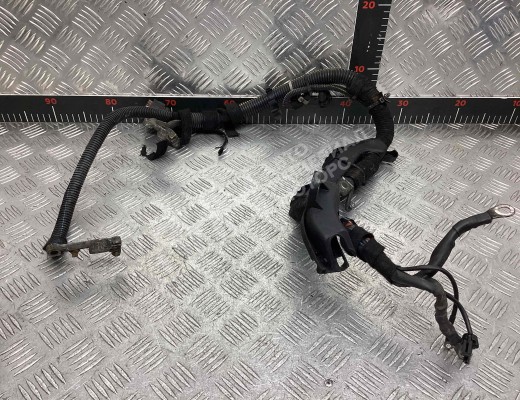 Клемма аккумулятора плюс Opel Astra G 1998-2004  Opel Astra Astra G 1998-2004