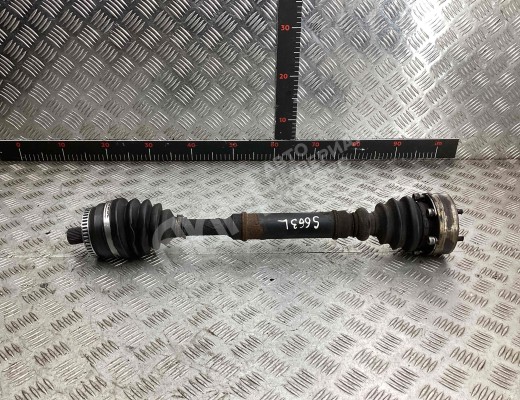 Полуось передняя левая (приводной вал, ШРУС) Audi A4 B5 (8D) 1994-1999  Audi A4 A4 B5 (8D) 1994-1999