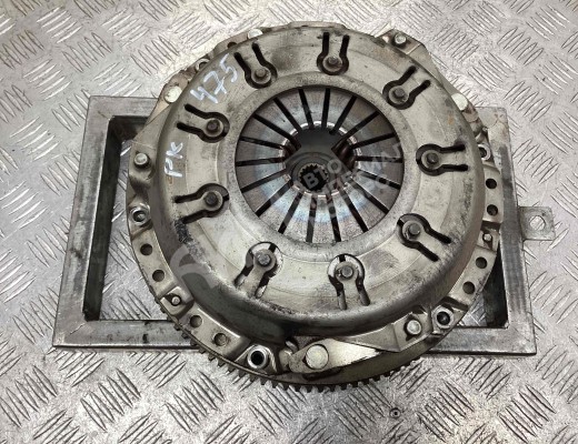 Комплект сцепления Nissan Primera III (P12) 2002-2008  Nissan Primera Primera III (P12) 2002-2008