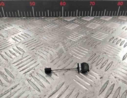 Трос двери передней Volkswagen Passat B5+ (3B) 2000-2005 рестайлинг  Volkswagen Passat Passat B5+ (3B) 2000-2005 рестайлинг