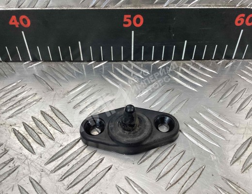 Ответная часть (скоба) замка двери Volkswagen Caddy III (2K) 2004-2010  Volkswagen Caddy Caddy III (2K) 2004-2010