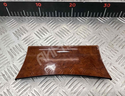 Накладка декоративная центральной консоли Mercedes E (W211) 2002-2006  Mercedes E E (W211) 2002-2006