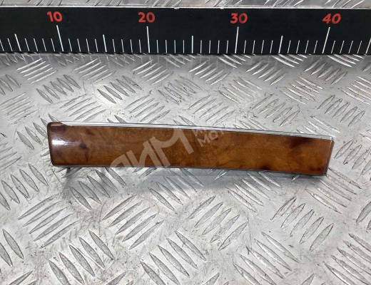 Накладка декоративная на торпедо Mercedes E (W211) 2002-2006  Mercedes E E (W211) 2002-2006