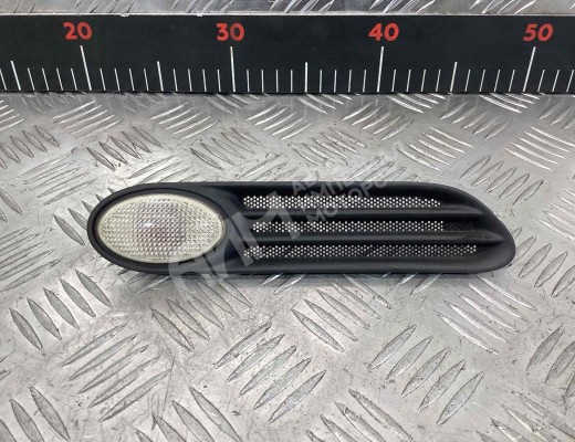 Повторитель передний правый Mini Cooper (R50) 2000-2006  Mini Cooper Cooper (R50) 2000-2006