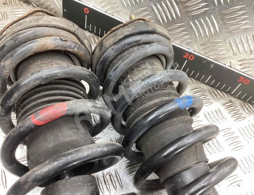 Стойка передняя правая Mazda 6 I (GG) 2002-2005  Mazda 6 6 I (GG) 2002-2005