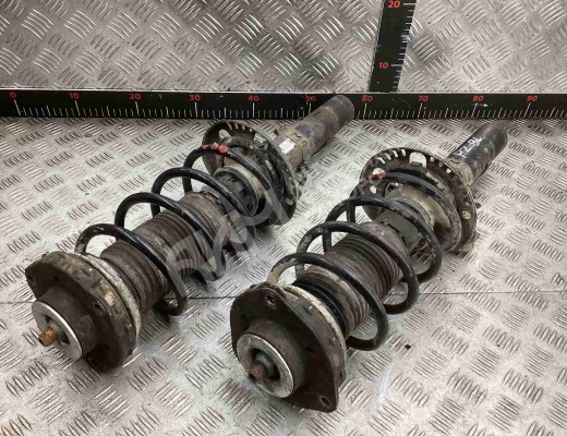 Стойка передняя правая Volkswagen Polo IV (9N) 2001-2005  Volkswagen Polo Polo IV (9N) 2001-2005