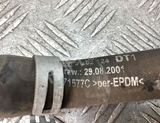 Патрубок отопителя (печки) Opel Vectra C 2002-2005  Opel Vectra Vectra C 2002-2005