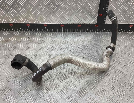 Патрубок отопителя (печки) Opel Vectra C 2002-2005  Opel Vectra Vectra C 2002-2005