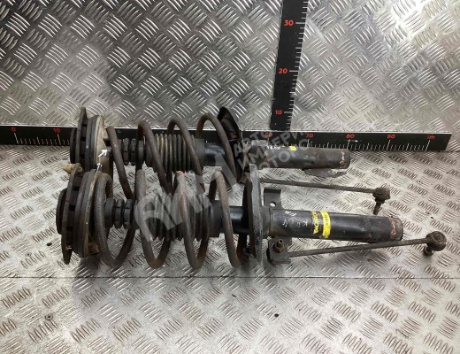 Стойка передняя левая Renault Megane II 2006-2009 рестайлинг  Renault Megane Megane II 2006-2009 рестайлинг