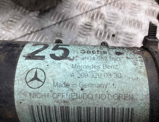 Стойка передняя правая Mercedes CLK (W209) 2002-2005  Mercedes CLK CLK (W209) 2002-2005
